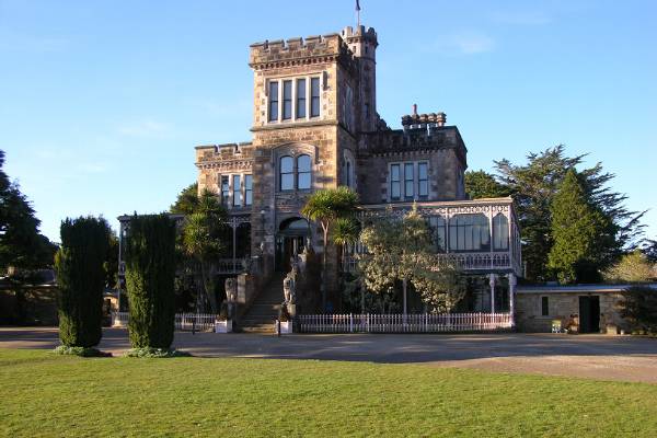 Larnach castle