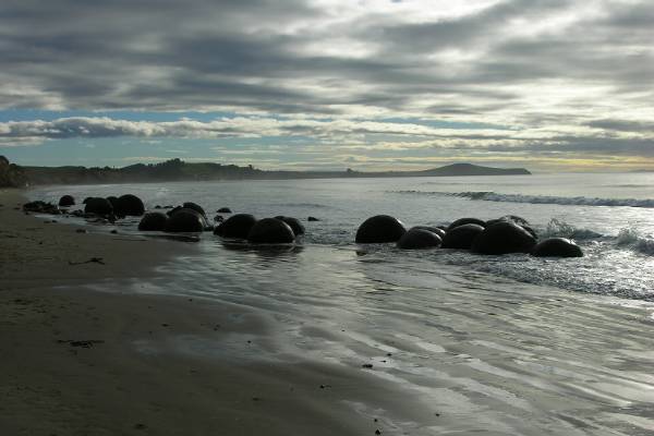 The big round Moeraki boulders.