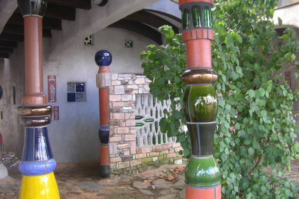 World Famous Toilets, Kawakawa